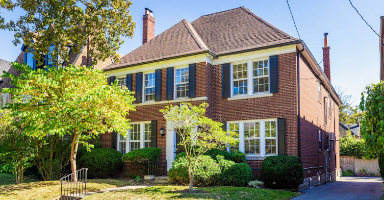 Basement-29 Whitehall Road, Toronto, ON, M4W 2C5