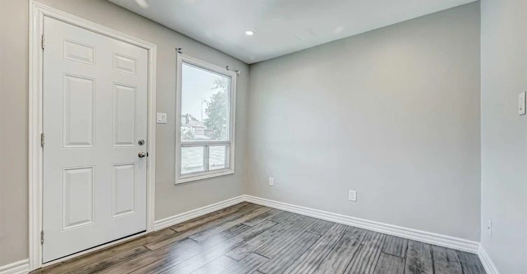 739 Manning Avenue, Toronto, ON, M6G 2W5 - 20