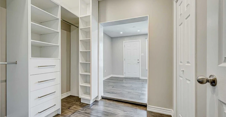 739 Manning Avenue, Toronto, ON, M6G 2W5 - 19