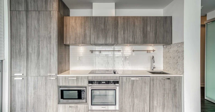 3905-50 Charles Street E, Toronto, ON, M4Y 0C3 - 3