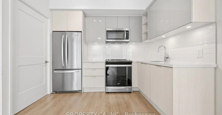 1720-50 Dunfield Avenue, Toronto, ON, M4S 0E4 - 4