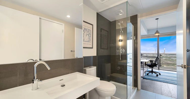 2606-70 Distillery Lane, Toronto, ON, M5A 0E3 - 23