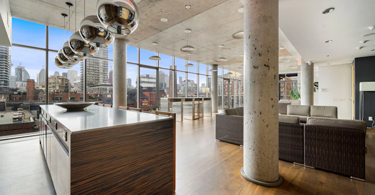 2606-70 Distillery Lane, Toronto, ON, M5A 0E3 - 40
