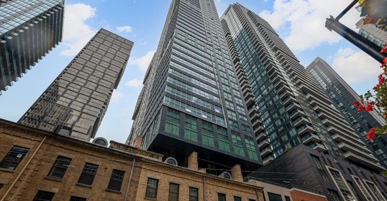 4106-327 King Street W, Toronto, ON, M5V 0W7 - 2