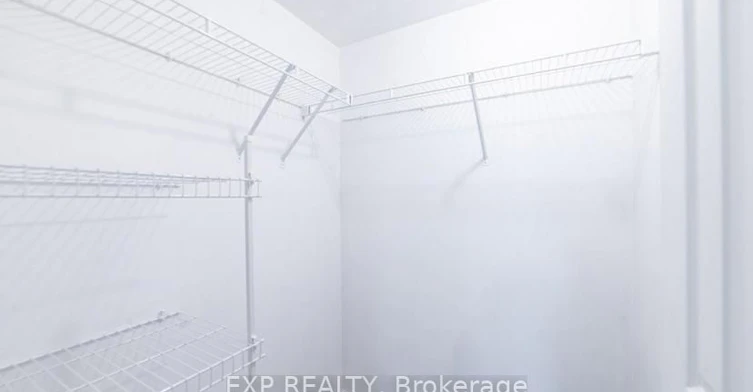 422-25 Greenview Avenue, Toronto, ON, M2M 0A5 - 6