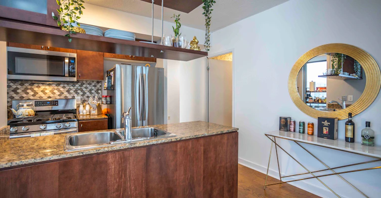 2510-5 Mariner Terrace, Toronto, ON, M5V 3V6 - 7