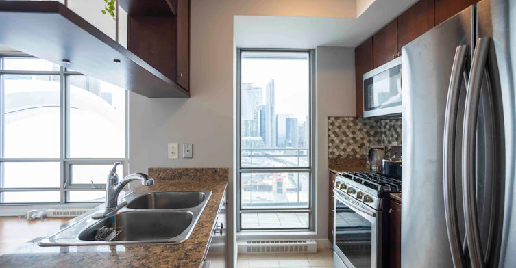 2510-5 Mariner Terrace, Toronto, ON, M5V 3V6 - 23