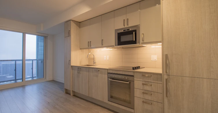 2210-77 Mutual Street, Toronto, ON, M5B 2A9 - 14