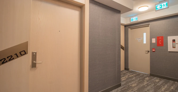 2210-77 Mutual Street, Toronto, ON, M5B 2A9 - 5