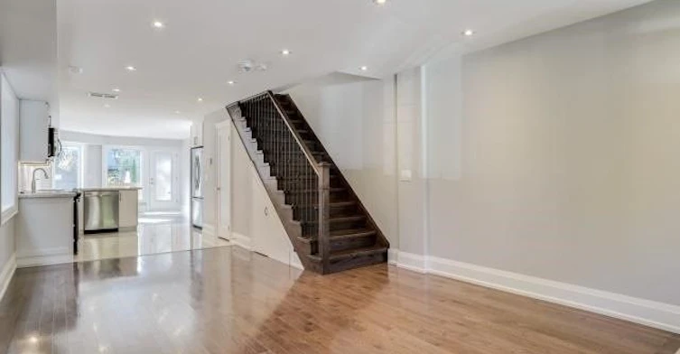 14 Rains Avenue, Toronto, ON, M6G 3H5 - 8