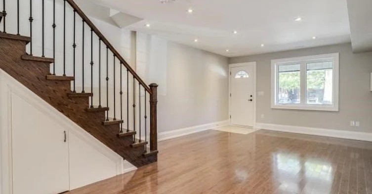 14 Rains Avenue, Toronto, ON, M6G 3H5 - 4