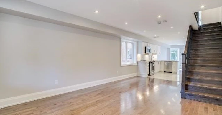 14 Rains Avenue, Toronto, ON, M6G 3H5 - 2
