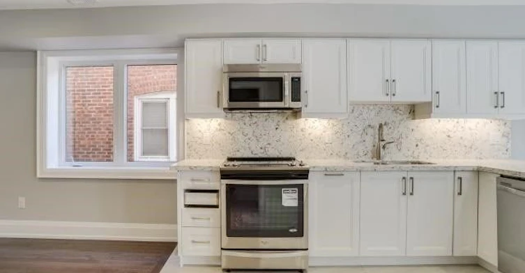14 Rains Avenue, Toronto, ON, M6G 3H5 - 6