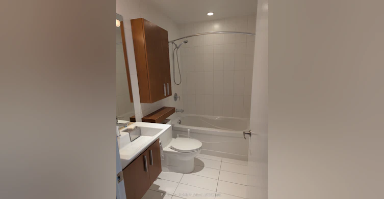 330-8 Telegram Mews, Toronto, ON, M5V 3Z5 - 9