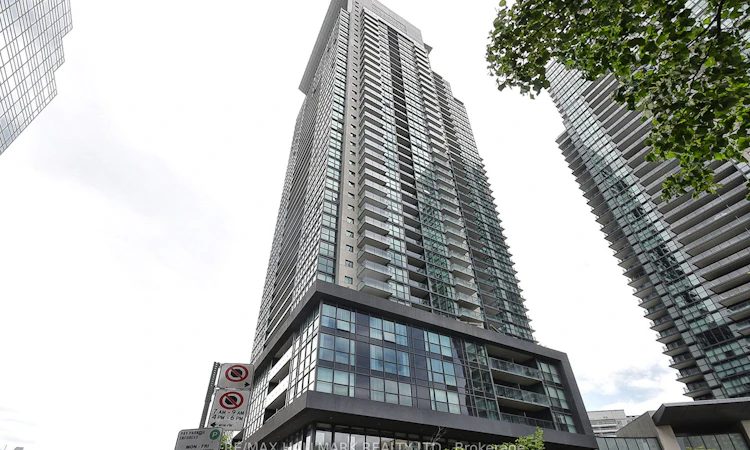 1806-5162 Yonge Street