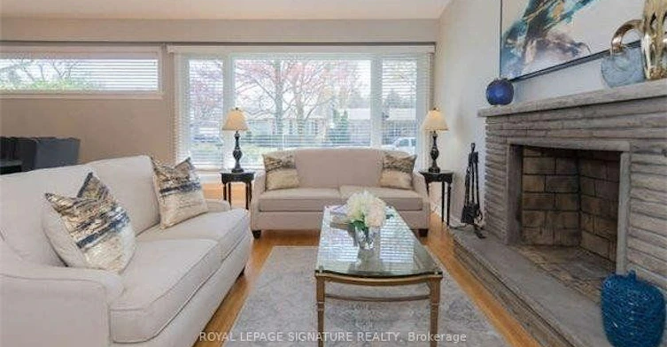 12 Lacewood Crescent, Toronto, ON, M3A 2Z4 - 2