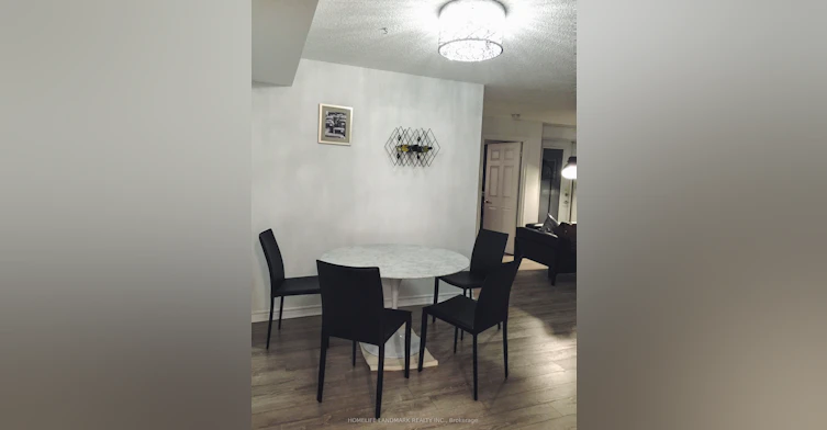 402-761 Bay Street, Toronto, ON, M5G 2R2 - 5