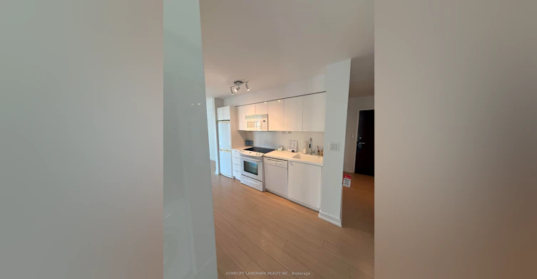 1039-15 Iceboat Terrace, Toronto, ON, M5V 4A5 - 10