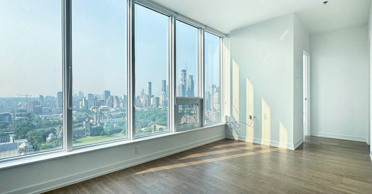 3006-203 College Street, Toronto, ON, M5T 1P9 - 3