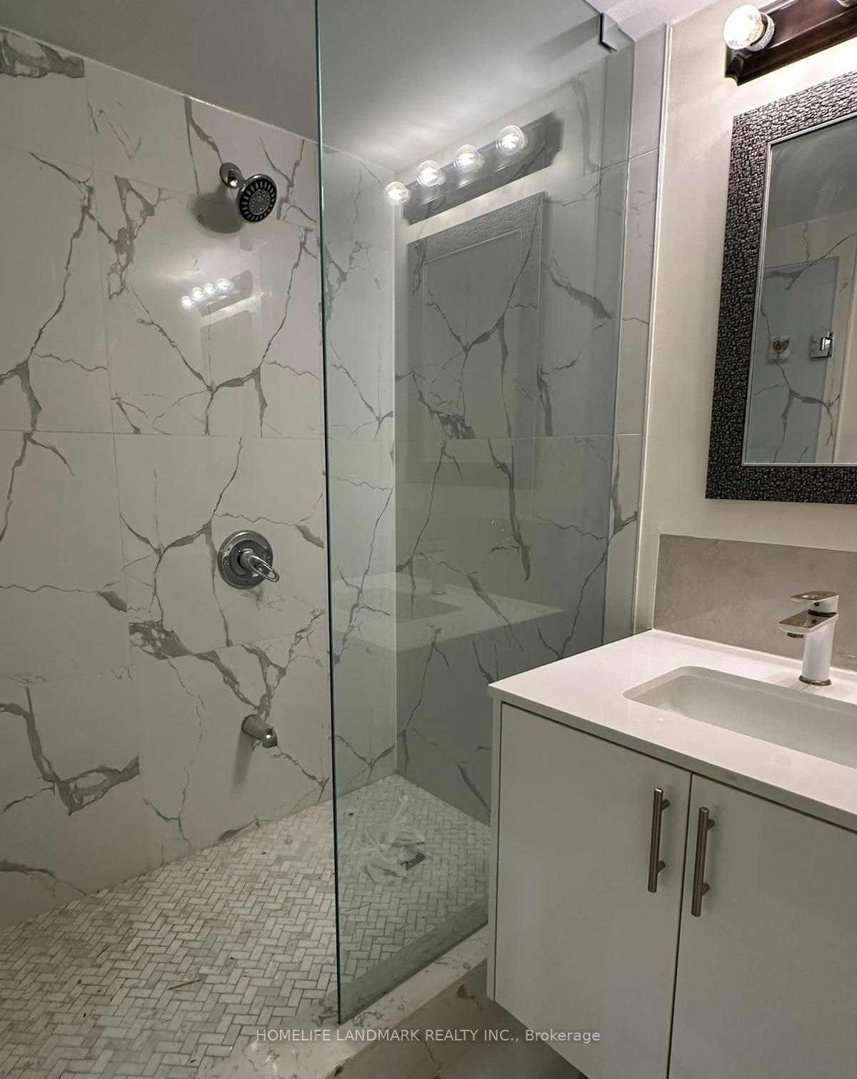 86 Pemberton Avenue, Toronto, ON, M2M 1Y5 - 13