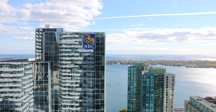 4210-100 Harbour Street, Toronto, ON, M5J 0B5 - 2