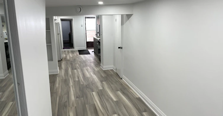 BSMT-1211 College Street, Toronto, ON, M6H 1C1 - 15