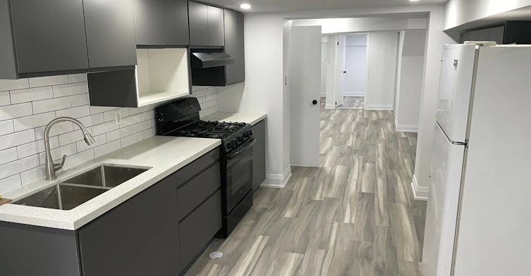 BSMT-1211 College Street, Toronto, ON, M6H 1C1 - 2