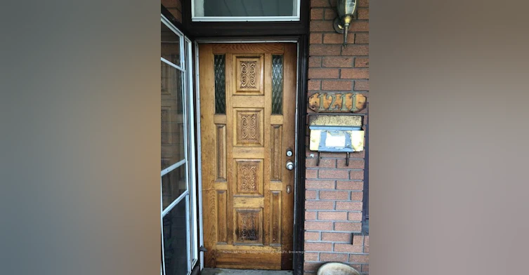 Upper-1211 College Street, Toronto, ON, M6H 1C1 - 3