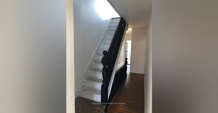 Upper-1211 College Street, Toronto, ON, M6H 1C1 - 23