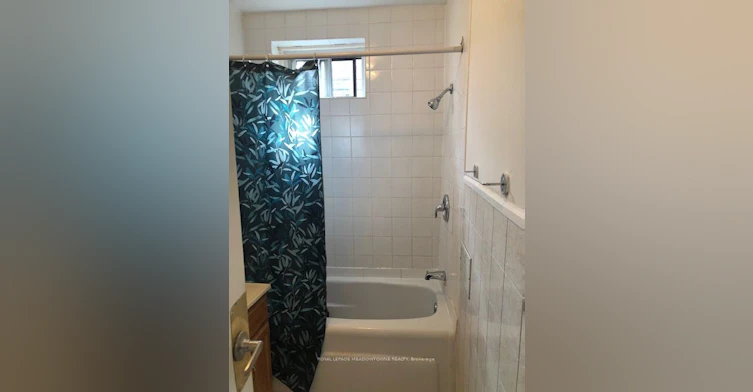 Upper-1211 College Street, Toronto, ON, M6H 1C1 - 20