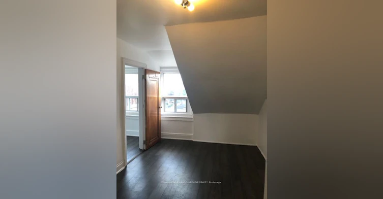 Upper-1211 College Street, Toronto, ON, M6H 1C1 - 26
