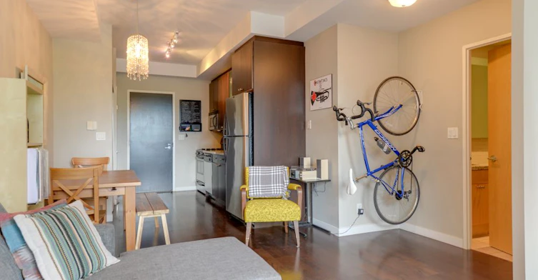 323-1 Shaw Street, Toronto, ON, M6K 0A1 - 10