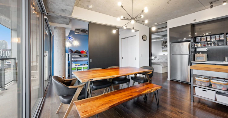 608-32 Trolley Crescent, Toronto, ON, M5A 0E8 - 12