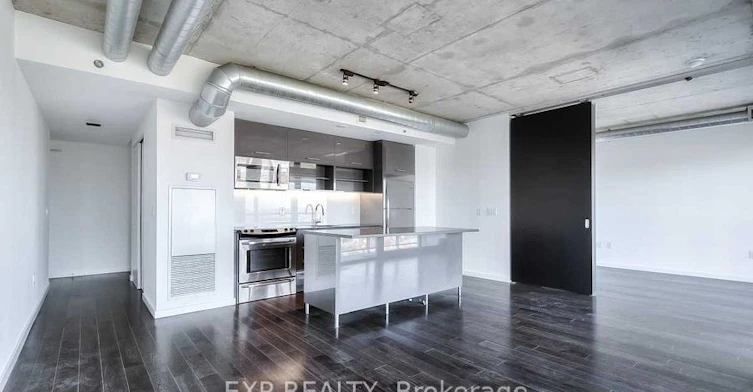 1021-32 Trolley Crescent, Toronto, ON, M5A 0E8 - 8