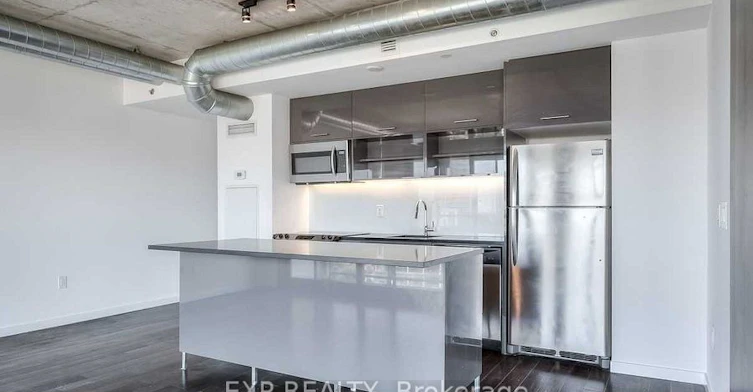 1021-32 Trolley Crescent, Toronto, ON, M5A 0E8 - 10