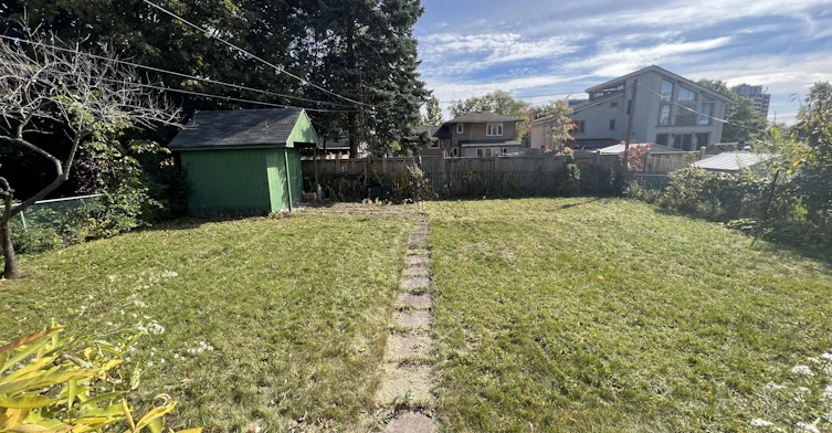Main Floor-9 Dewlane Drive, Toronto, ON, M2R 2P7 - 17
