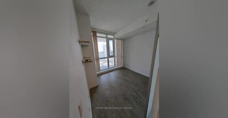 2304-30 Nelson Street, Toronto, ON, M5V 0H5 - 3