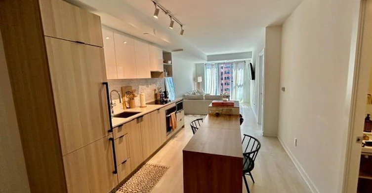 719-252 Church Street, Toronto, ON, M5B 1Z2 - 4