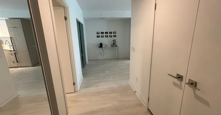 719-252 Church Street, Toronto, ON, M5B 1Z2 - 3