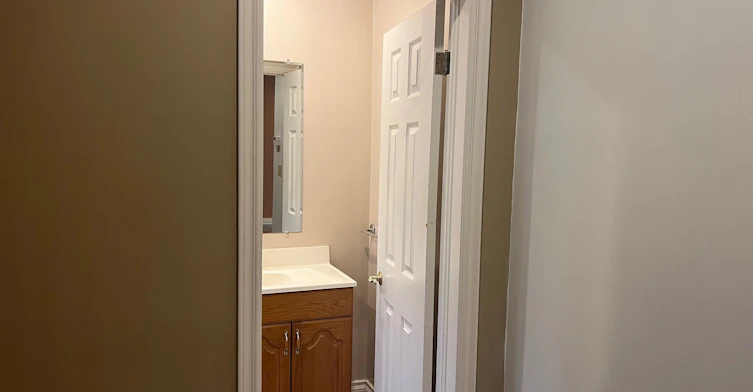 231 Clinton Street, Toronto, ON, M6G 2Y4 - 6