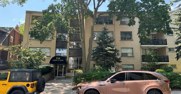 105-134 Lawton Boulevard, Toronto, ON, M4V 2A4