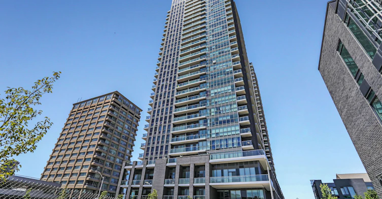LP 2804-2 Sonic Way, Toronto, ON, M3C 0P2 - 2