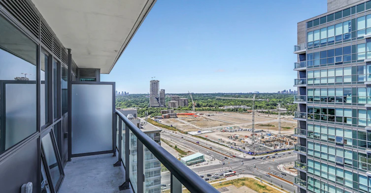 LP 2804-2 Sonic Way, Toronto, ON, M3C 0P2 - 17