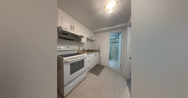 115-65 Godstone Road, Toronto, ON, M2J 3C8 - 2