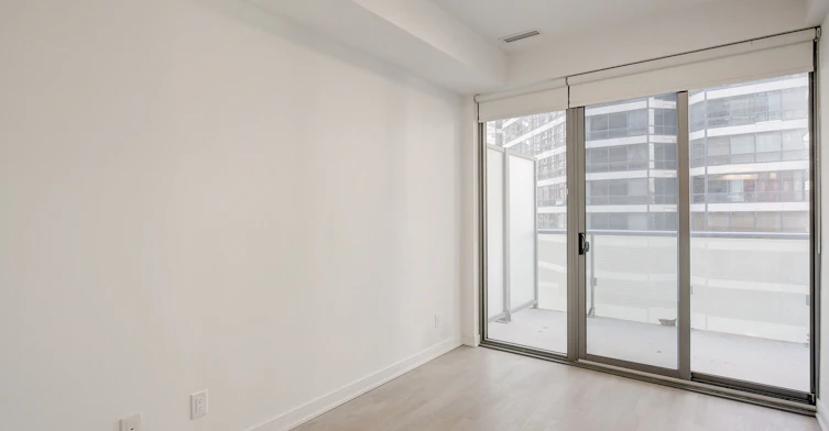 508-57 St Joseph Street, Toronto, ON, M5S 0C5 - 5