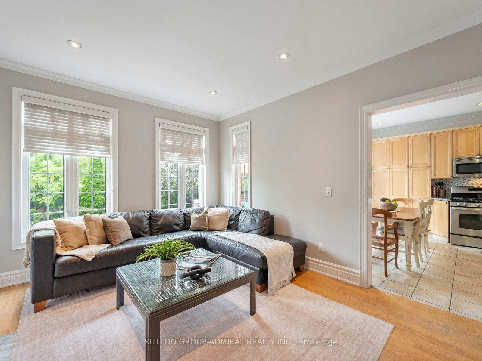 255 Cocksfield Avenue, Toronto, ON, M3H 3T6 - 17