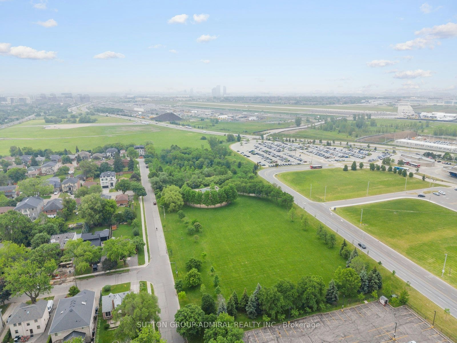 255 Cocksfield Avenue, Toronto, ON, M3H 3T6 - 45