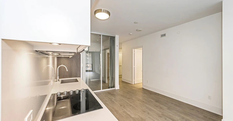 421-118 Merchants Wharf Avenue, Toronto, ON, M5A 0L3 - 24