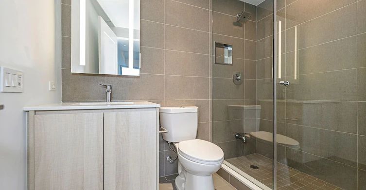 421-118 Merchants Wharf Avenue, Toronto, ON, M5A 0L3 - 38