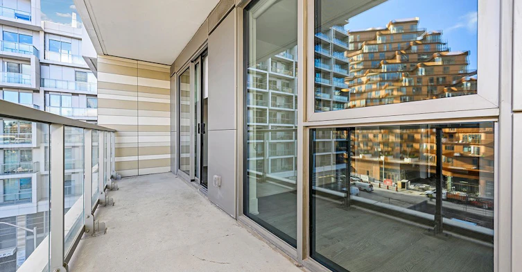 421-118 Merchants Wharf Avenue, Toronto, ON, M5A 0L3 - 43